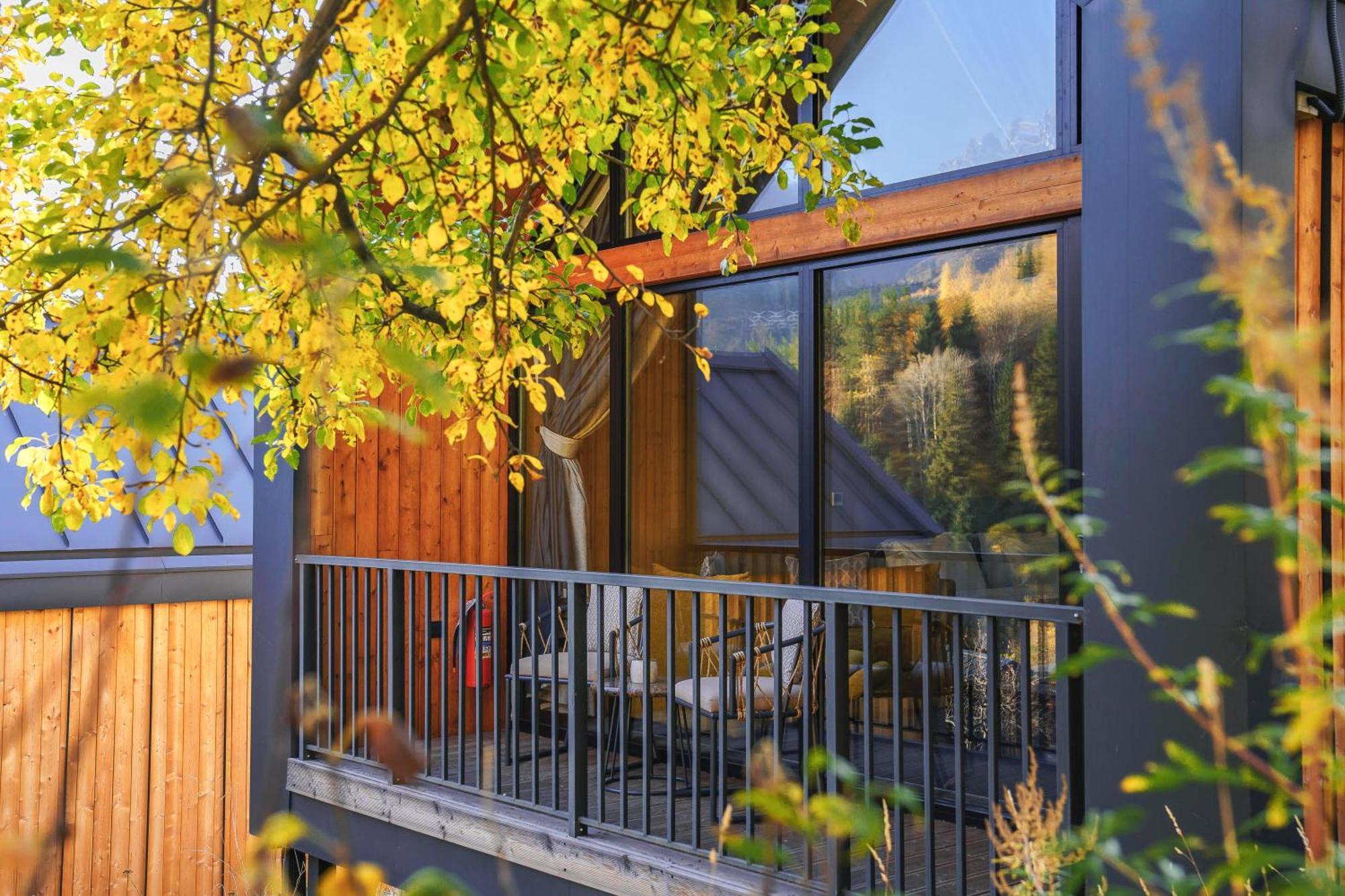 Qazaq Auyl Eco Hotel アルマトイ エクステリア 写真